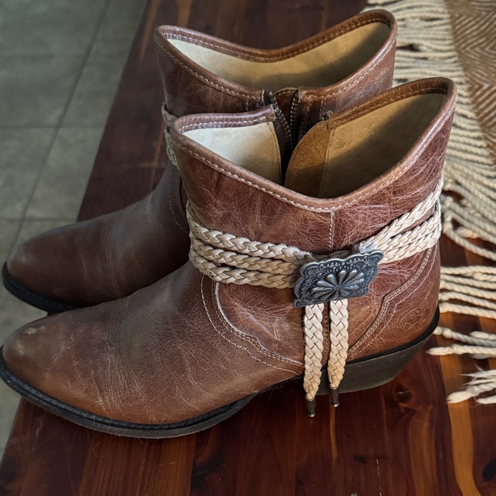Ariat Brown Leather Ankle Booties with Braided Accents - Picture 3 of 6